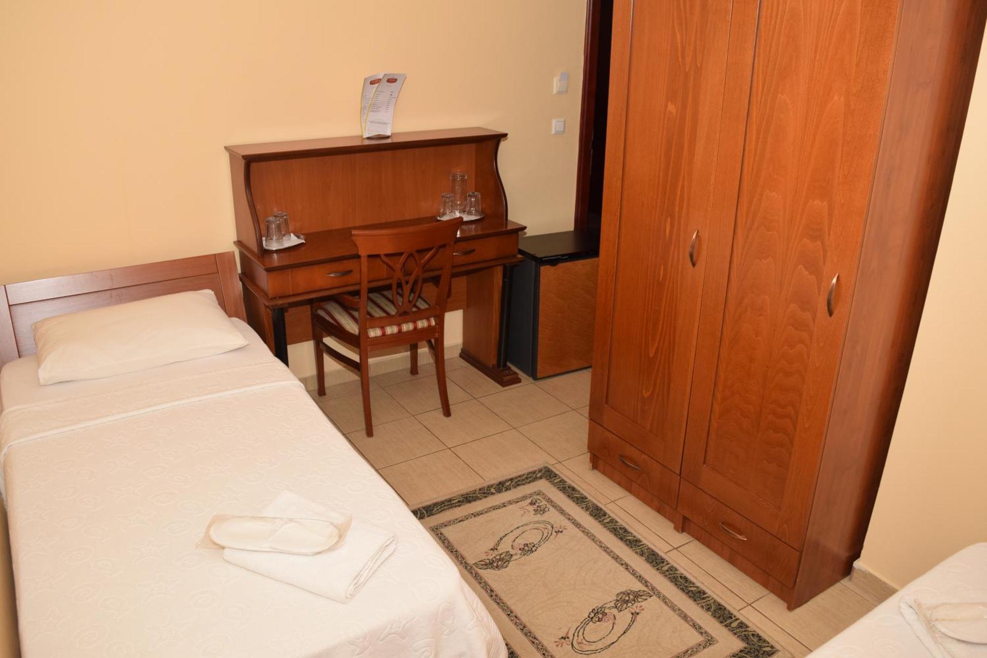 Hotel Tivoli Tetovo Exterior photo